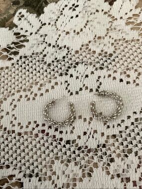SILVER BRAIDED HOOP POST EARRINGS